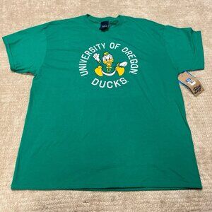 New Oregon Ducks Green Graphic Tee size XL